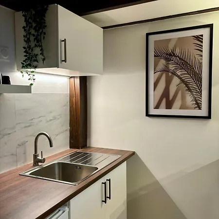 Apartment Le Petit Jardin, Proche Gare, Hyper Centre Cambrai