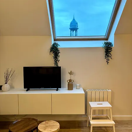 Le Petit Jardin, Proche Gare, Hyper Centre Apartment Cambrai